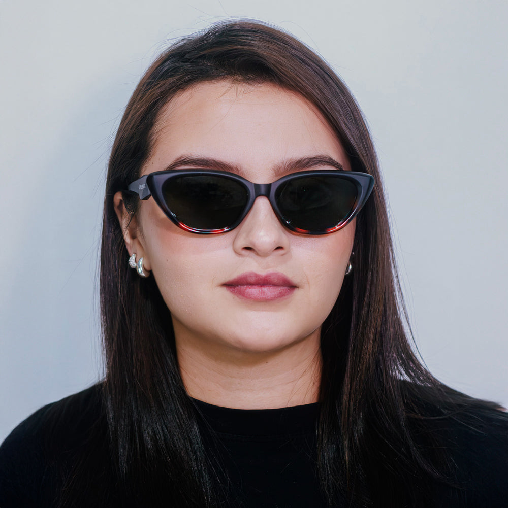 AGATADA PUNK - negra carey