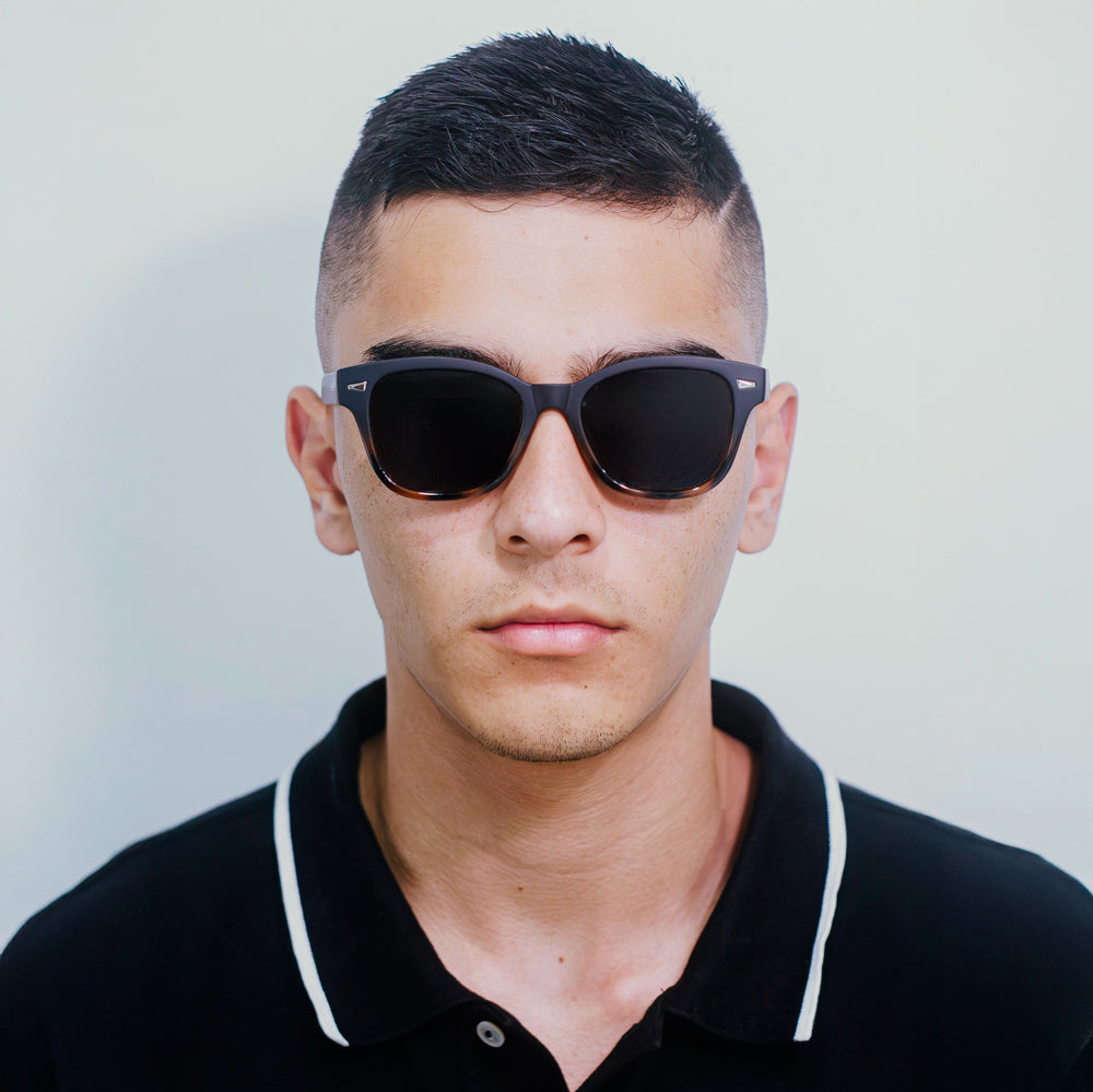 WAYFARER - negra carey